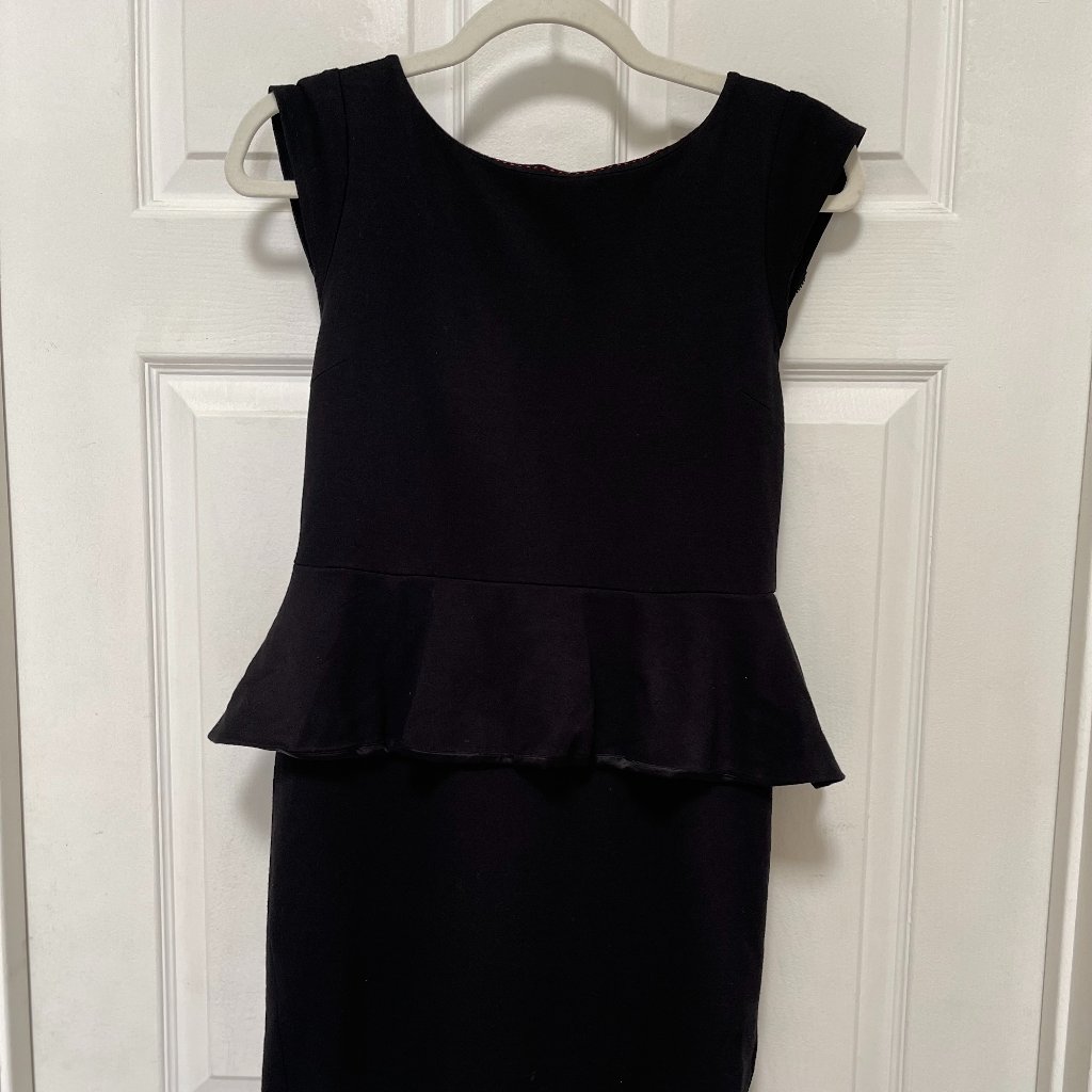 Alice And Olivia Employed Cap Sleeve Peplum Dress Sz 6.